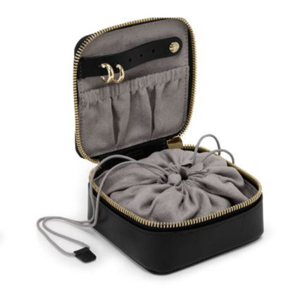 TUMI Belden Black Leather Travel 4" x 4" Zippered Jewelry Case and Gift Bag NWT - Picture 2 of 13